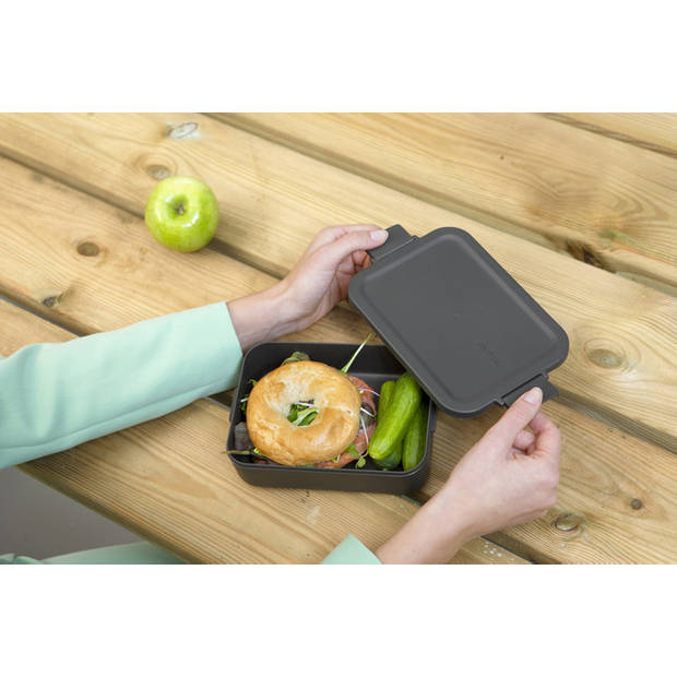 Brabantia Make & Take ontbijt- en lunchset 3-delig, kunststof (waterfles met zeef, ontbijtkom, lunchbox) - Dark Grey