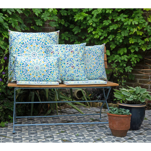Bank/tuin kussens set - binnen/buiten - 4x stuks - blauw/print - In een 2 kleuren mix - Sierkussens