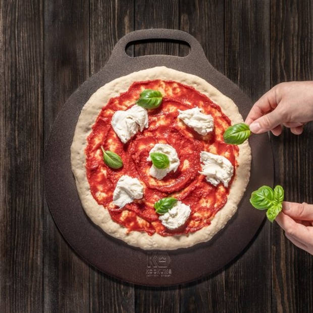 Kockums - Pizzaplaat, Bakplaat, ø 35 cm, Alle Warmtebronnen, Ingebrand Koolstofstaal - Kockums