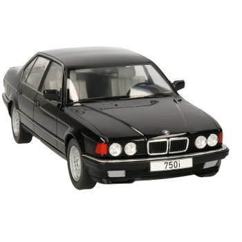 Modelauto/schaalmodel BMW 750i 1992 schaal 1:18/27 x 10 x 8 cm - Speelgoed auto's