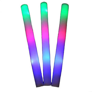 Eighties/nineties thema - LED foam stick/lichtstaaf - 4x stuks - gekleurd - 45 cm - Verkleedattributen