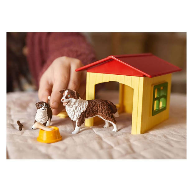 Schleich Farm World Friendly Dog House