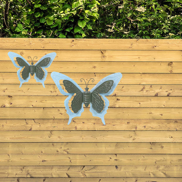 Mega Collections tuin/schutting decoratie vlinder - metaal - blauw - 46 x 34 cm - Tuinbeelden