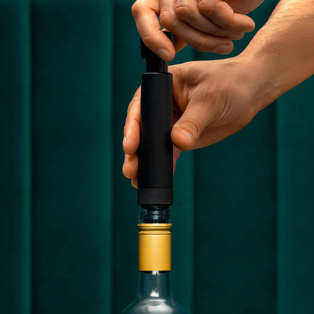 Airtender - Wine Set Vacuümpomp en 3 Nanostoppers - Kunststof - Zwart