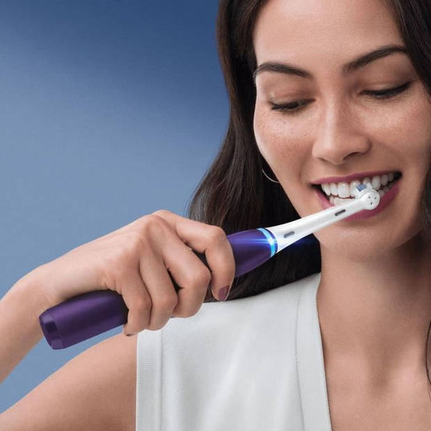 Oral-B iO 8s Series Elektrische Tandenborstel - Paars - Oplaadbaar met Kunstmatige Intelligentie Handvat