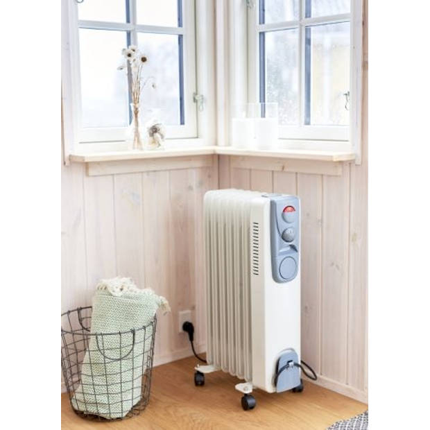 DAY Olieradiator - Elektrische Radiator - Verwarming - Bijverwarming - Radiatorkachel 1500 Watt - 3 Standen