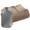 Fleece deken/plaid beige 125 x 150 cm en een warmwater kruik 2 liter - Plaids