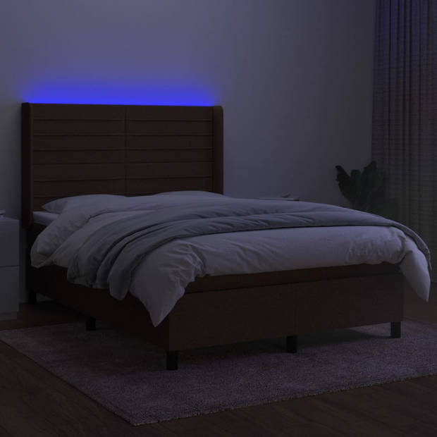 The Living Store Boxspring Bed - Pocketvering Matras - LED - 140x200 cm - Donkerbruin