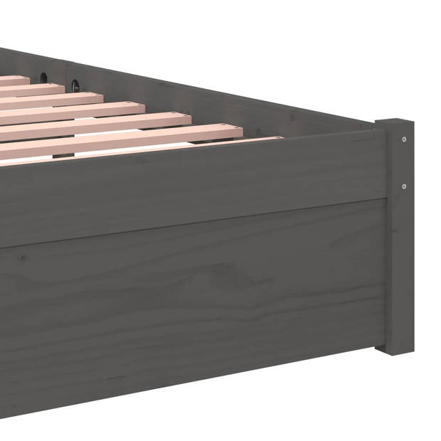 vidaXL Bedframe massief hout grijs 75x190 cm 2FT6 Small Single