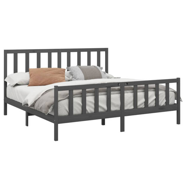 vidaXL Bedframe massief grenenhout grijs 200x200 cm