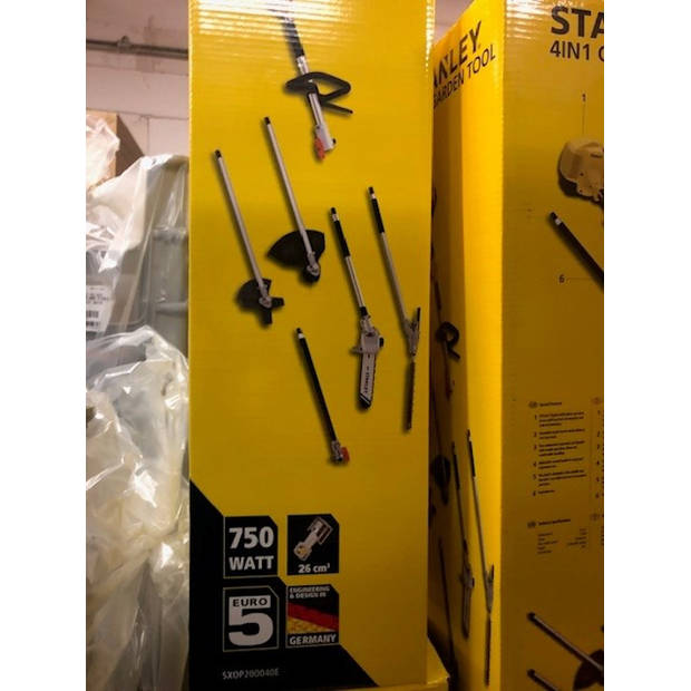 Stanley 4-in-1 Tuingereedschap STR-4IN1A - Grastrimmer, Bosmaaier, Stokheggenschaar en Stokkettingzaag - Zwart/Geel