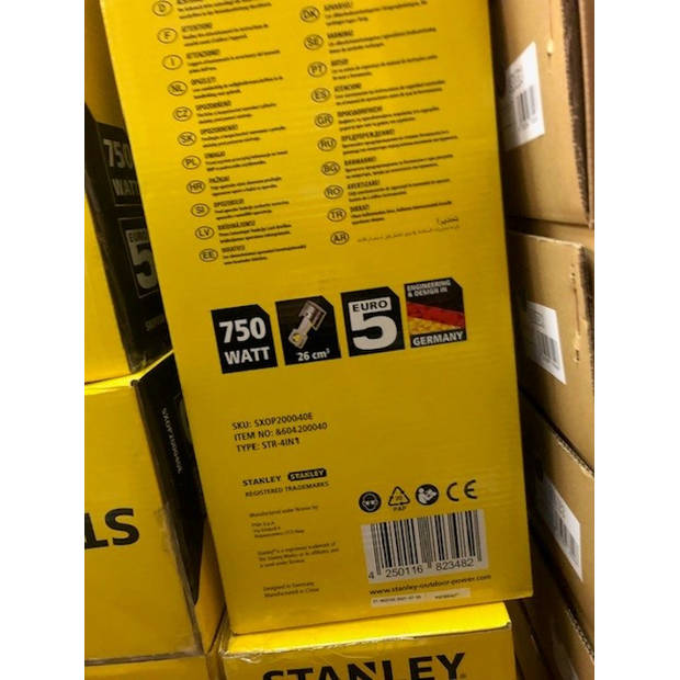 Stanley 4-in-1 Tuingereedschap STR-4IN1A - Grastrimmer, Bosmaaier, Stokheggenschaar en Stokkettingzaag - Zwart/Geel