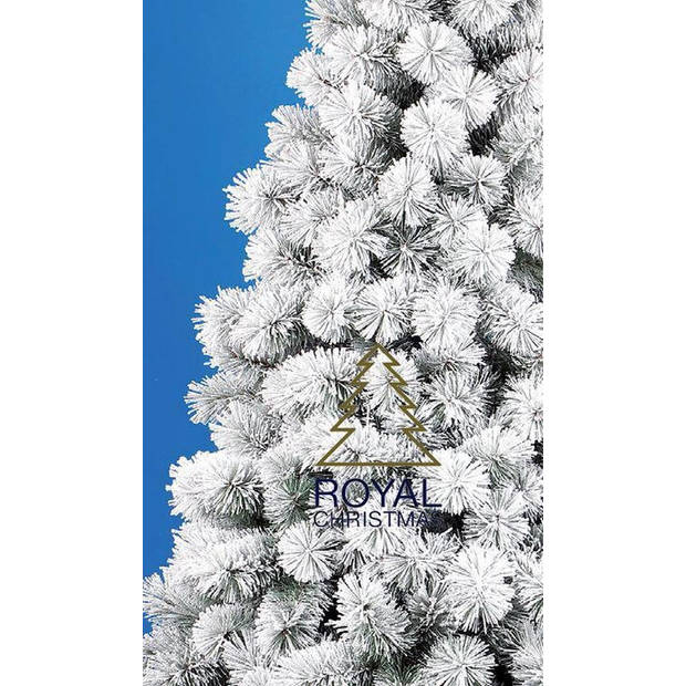 Royal Christmas Kunstkerstboom Chicago 240cm met sneeuw