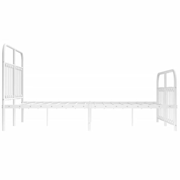 vidaXL Bedframe met hoofd- en voeteneinde metaal wit 150x200 cm