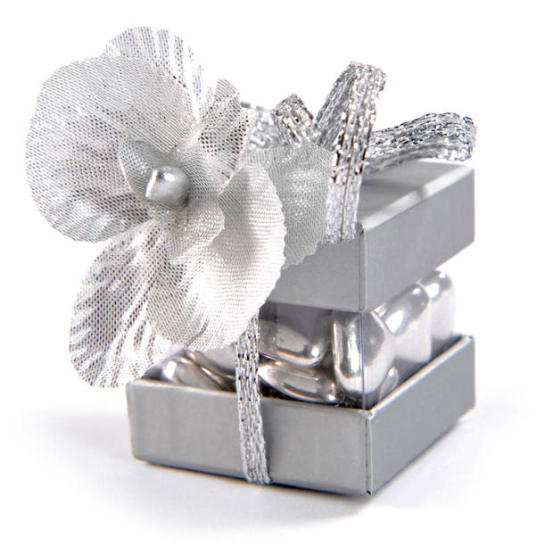 1x Zilveren sierlinten metallic op rol 3 mm x 25 meter cadeaulint verpakkingsmateriaal - Cadeaulinten