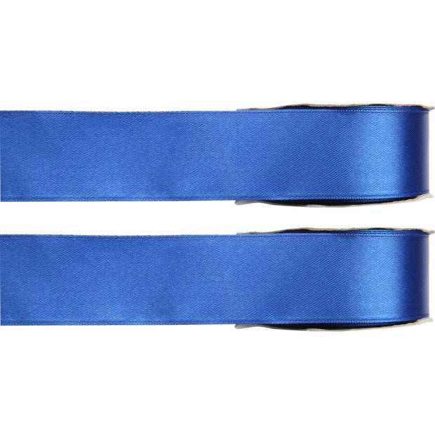 2x Blauwe satijnlint rollen 1,5 cm x 25 meter cadeaulint verpakkingsmateriaal - Cadeaulinten