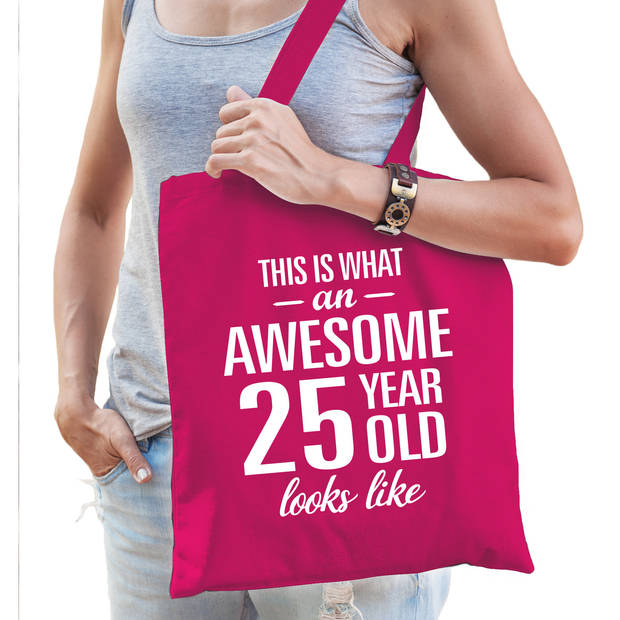 Awesome 25 year / 25 jaar cadeau tas roze voor dames - Feest Boodschappentassen