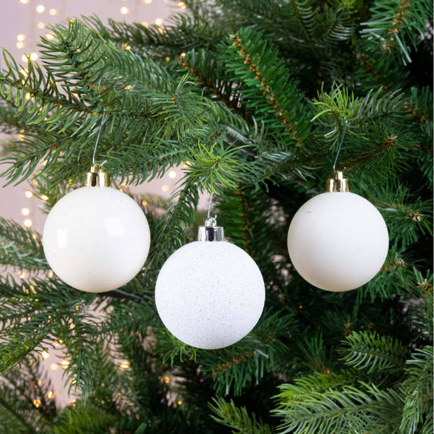 Decoris kerstballen - 30x - wol wit - 4, 5 en 6 cm -kunststof - Kerstbal