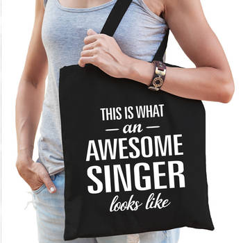 Awesome singer / zangeres cadeau tas zwart voor dames - Feest Boodschappentassen