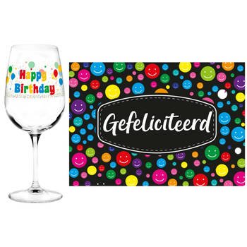Happy Birthday cadeau glas 18 jaar verjaardag en Gefeliciteerd kaart - feest glas wijn