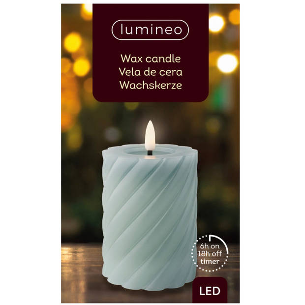 Lumineo LED kaars/stompkaars - lichtblauw - D7,5 x H12,3 cm - timer - LED kaarsen
