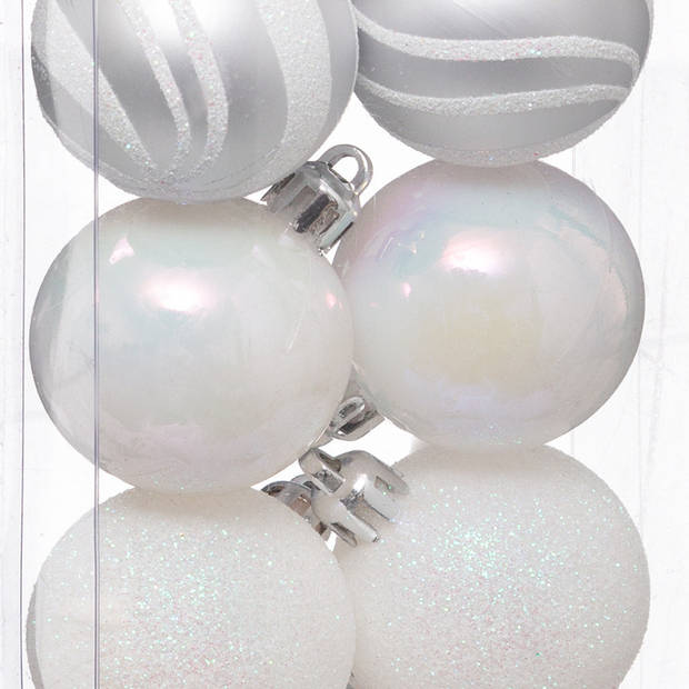 Atmosphera kerstballen - 12x-D4 cm - mix parelmoer wit/zilver - plastic - Kerstbal