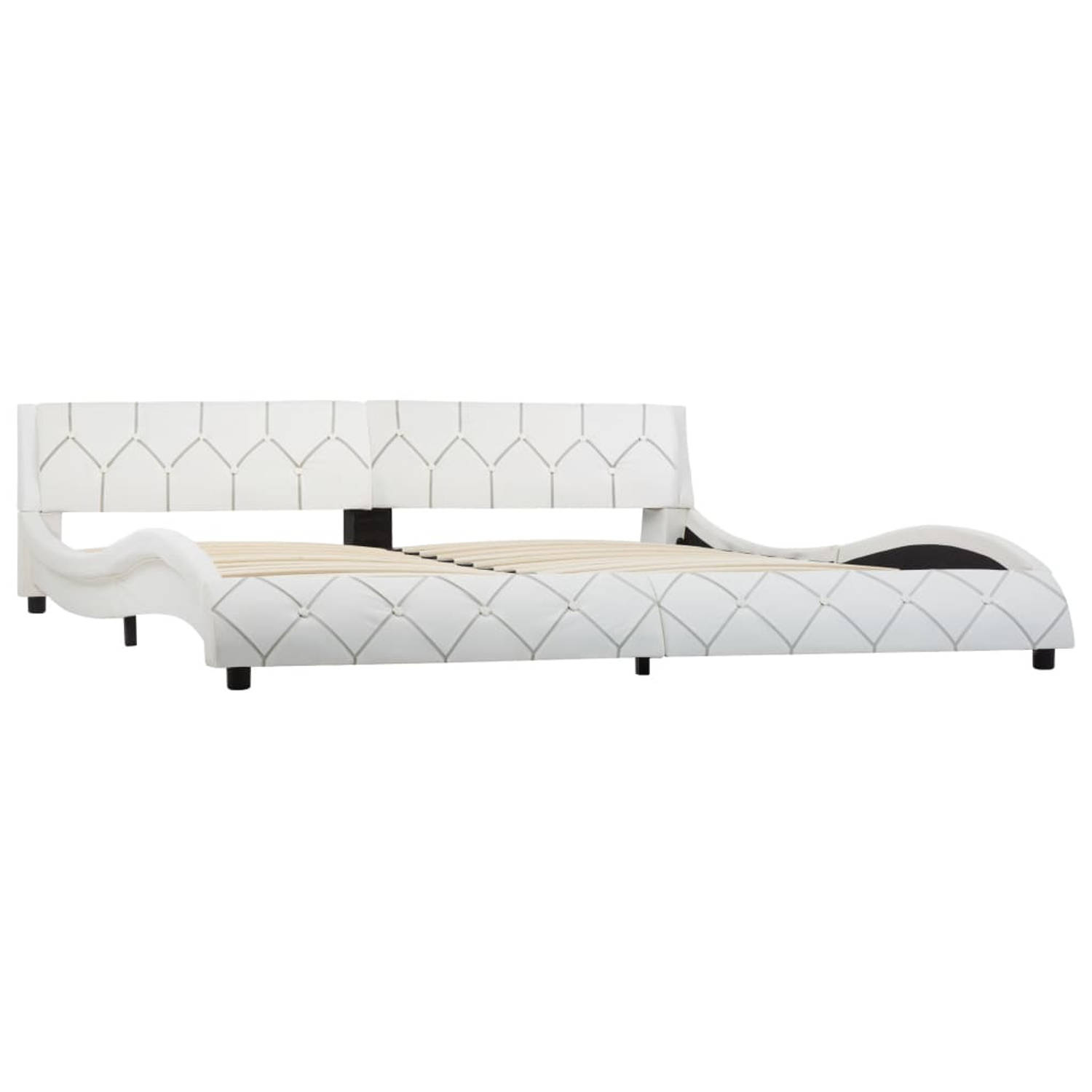 The Living Store Bedframe Kunstleren - 225x190x57 cm - Wit