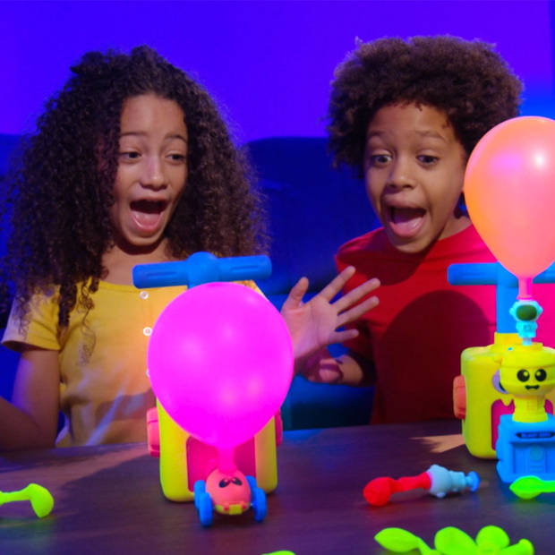 Mediashop Balloon Zoom - Ballon-auto-speelgoed voor kinderen vanaf 3 jaar - inclusief auto en raketmodus