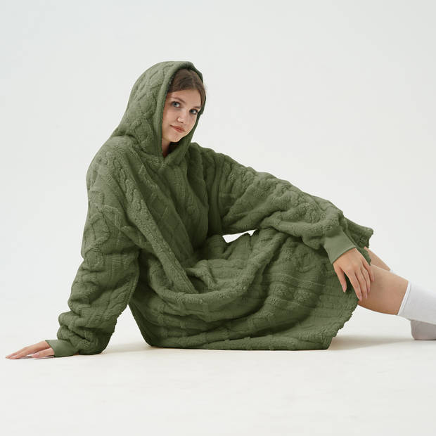 SOPHIE Oversized Hoodie - 70x110 cm - Hoodie & deken in één - extra grote kabeltrui met capuchon - Military Olive - groe