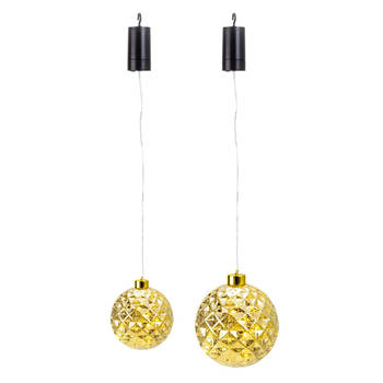 Verlichte kerstballen - 2x st - kunststof - goud - D12 en D15 cm - kerstverlichting figuur
