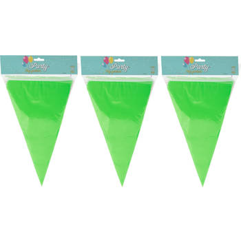 Party Vlaggenlijn - 3x - binnen/buiten - plastic - groen - 600 cm - 25 vlaggetjes - Vlaggenlijnen