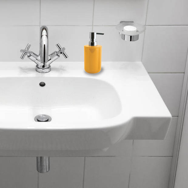 MSV Zeeppompje en drink/tandenborstel beker - badkamer set Porto - kunststof - saffraan geel - Badkameraccessoireset
