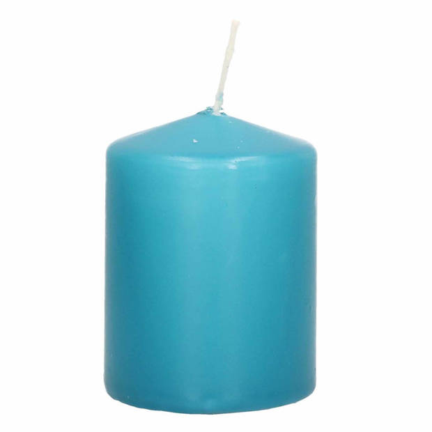 8x Kaarsen turquoise blauw 6 x 8 cm 29 branduren sfeerkaarsen - Stompkaarsen