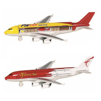 Speelgoed vliegtuigen setje van 2 stuks geel en rood 19 cm - Speelgoed vliegtuigen