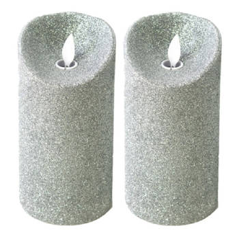Gerim LED kaars/stompkaars - 2x - zilver - H15 cm - glitters - LED kaarsen