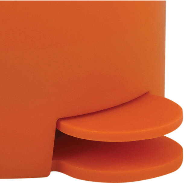 MSV kleine pedaalemmer - 2x - kunststof - oranje - 3L - 15 x 27 cm - Badkamer/toilet - Pedaalemmers