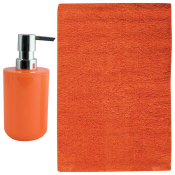 MSV badkamer droogloop mat - Napoli - 45 x 70 cm - met bijpassend zeeppompje - oranje - Badmatjes