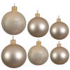 Glazen kerstballen pakket champagne glans/mat 16x stuks diverse maten - Kerstbal