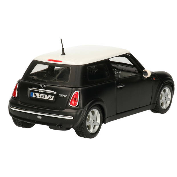 Maisto modelauto Mini Cooper - mat zwart - schaal 1:24 - Speelgoed auto's