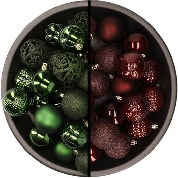 Kunststof kerstballen 74x stuks donkergroen en bruin 6 cm - Kerstbal