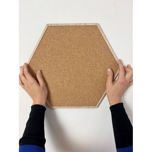 MiMi Innovations Kurkbord Hexagon Wandmodule - Stijlvol & Duurzaam, Perfect voor Notities & Foto's, 32x37x1cm