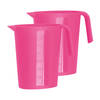 Juypal Schenkkan/waterkan - 2x - fuchsia roze - 1,75 liter - kunststof - L22 x H20 cm - Schenkkannen