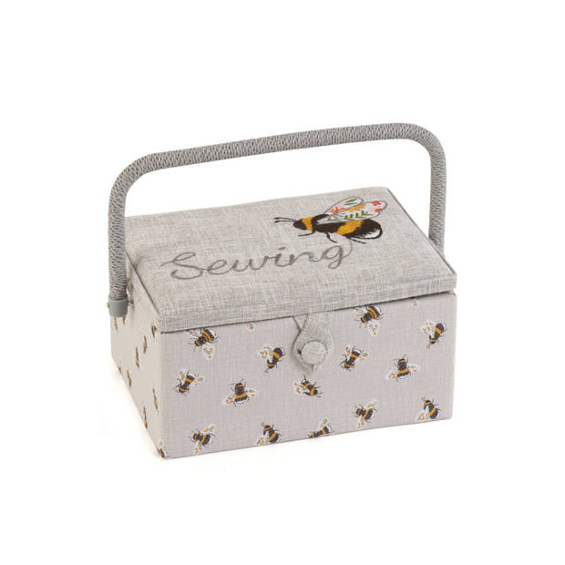 Naaimand (M): Sewing Bee