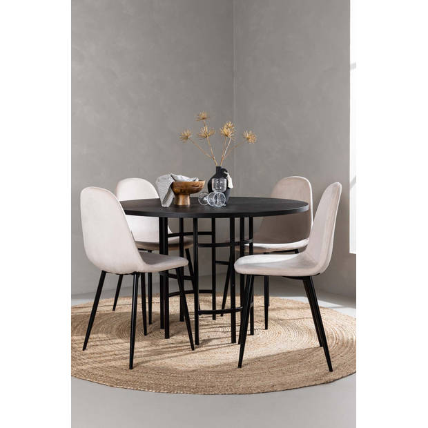 Copenhagen eethoek tafel zwart en 4 Polar stoelen beige.