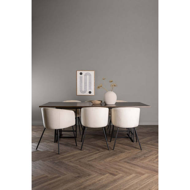 Ystad eethoek tafel mokka en 6 berit stoelen beige.