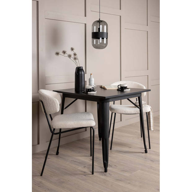 Tempe eethoek tafel zwart en 2 Chico stoelen wit.