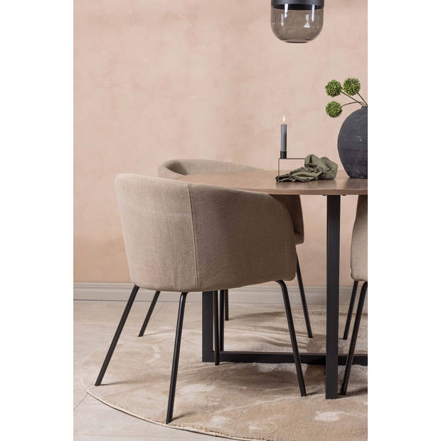 Durango eethoek tafel okkernoot decor en 4 berit stoelen beige.