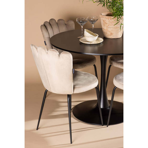 Glade eethoek tafel zwart en 4 Limhamn stoelen beige.