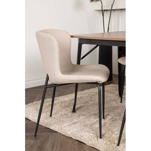 Tempe eethoek tafel okkernoot decor en 4 Modesto stoelen beige.