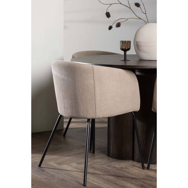 Olivia eethoek tafel mokka en 4 berit stoelen beige.